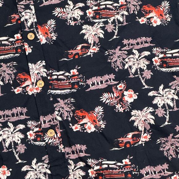 Jurassic World Men's Hawaiian Style Button Down- L - Picture 2 of 5